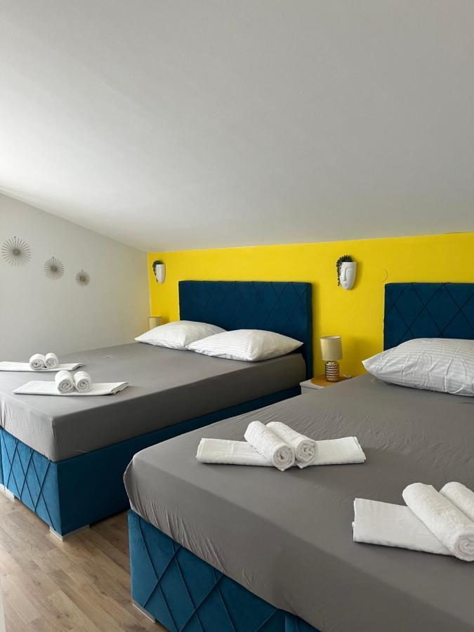 Guesthouse Villa Jurisic Novaglia Esterno foto