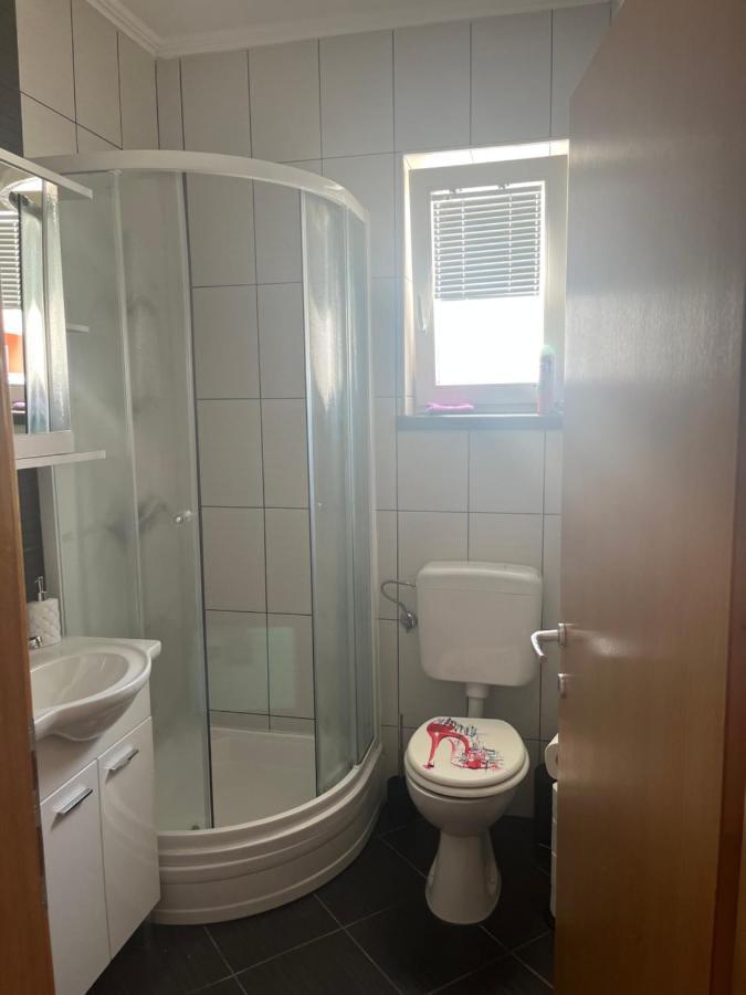 Guesthouse Villa Jurisic Novaglia Esterno foto