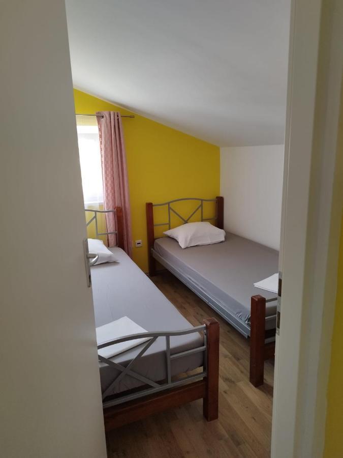 Guesthouse Villa Jurisic Novaglia Esterno foto