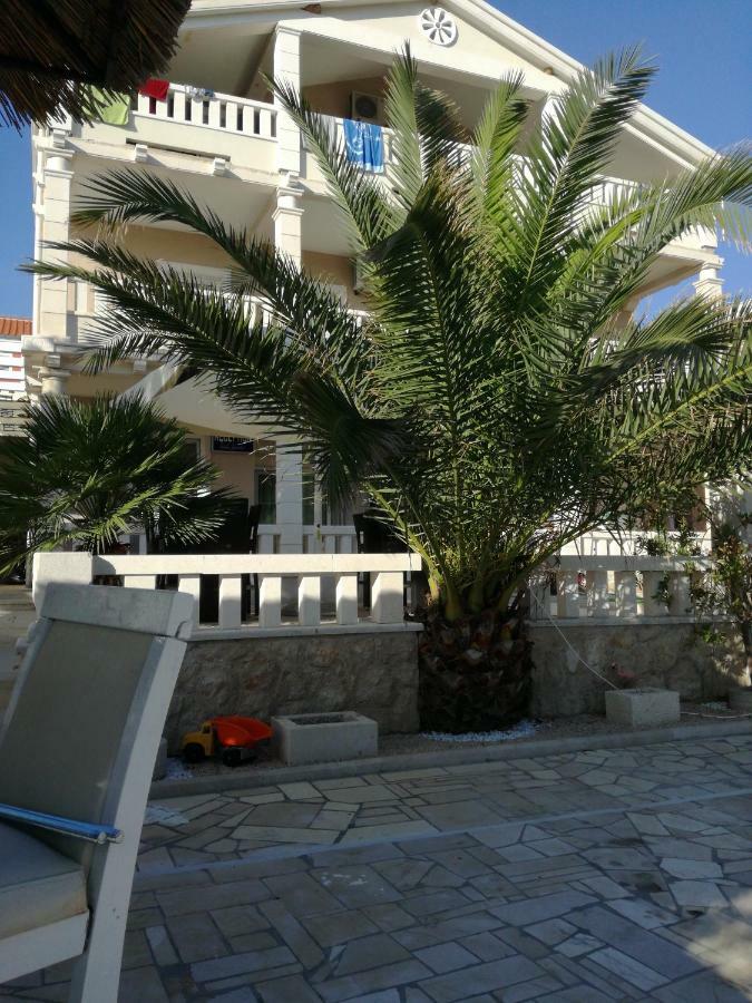 Guesthouse Villa Jurisic Novaglia Esterno foto
