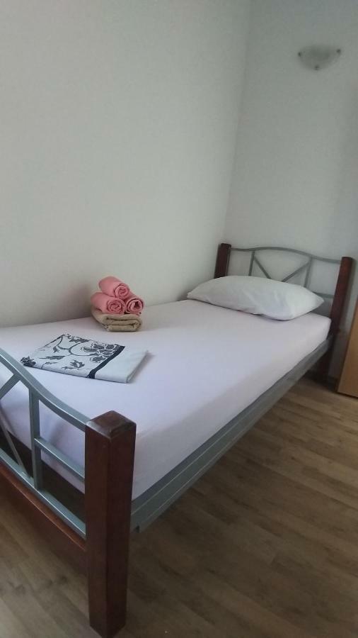 Guesthouse Villa Jurisic Novaglia Esterno foto